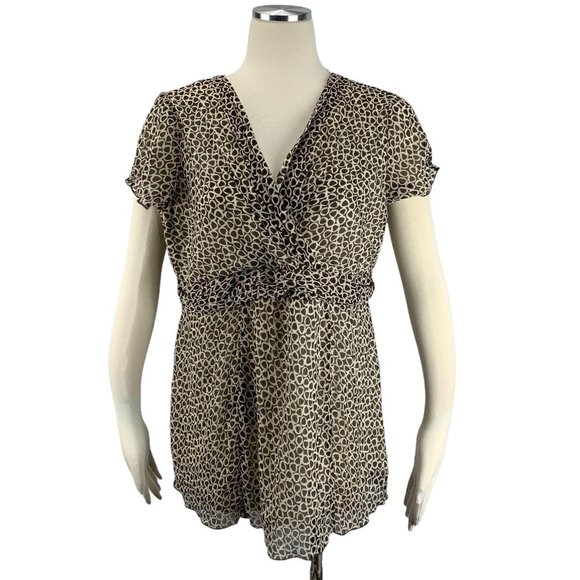 Motherhood Maternity Tops - Motherhood Maternity Large blouse Brown White Shor